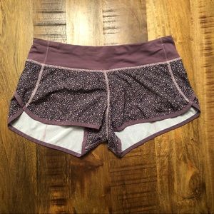 Lululemon Speed up short. Size 6  GUC